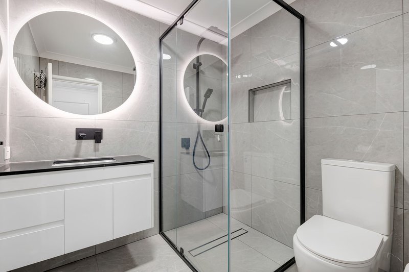 Photo - 18/2 Diamantina Street, Calamvale QLD 4116 - Image 7