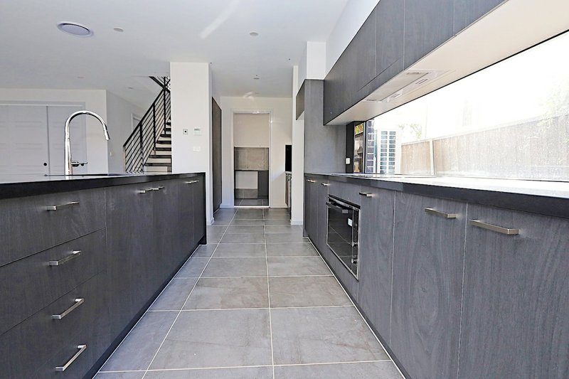 Photo - 1/82 Doonmore Street, Penrith NSW 2750 - Image 4