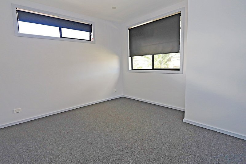 Photo - 1/82 Doonmore Street, Penrith NSW 2750 - Image 9