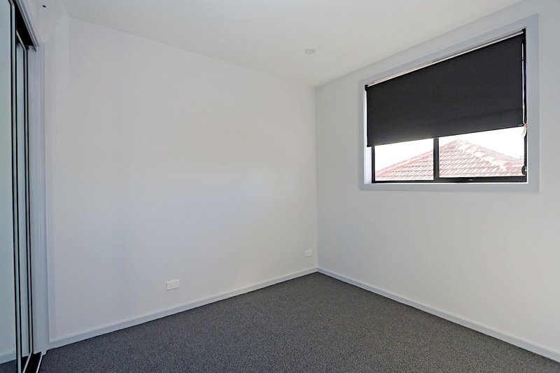 Photo - 1/82 Doonmore Street, Penrith NSW 2750 - Image 10