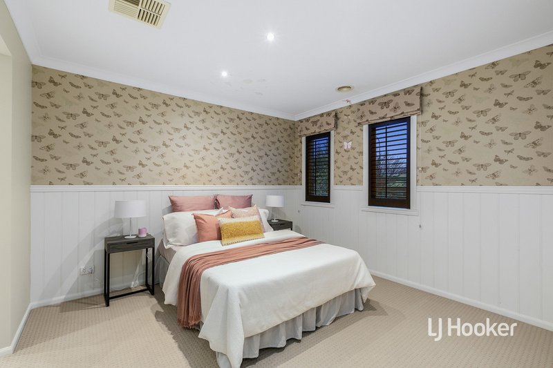 Photo - 182 Dunnings Road, Point Cook VIC 3030 - Image 22