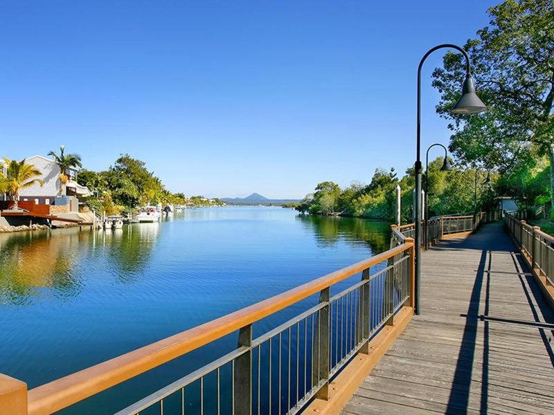 Photo - 18/2 Hastings Street, Noosa Heads QLD 4567 - Image 12