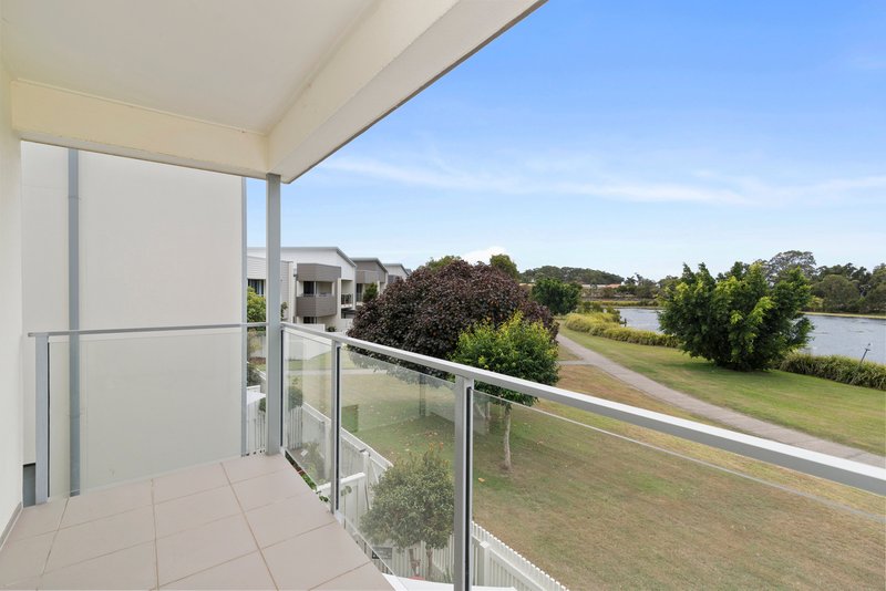 18/2 Inland Drive, Tugun QLD 4224