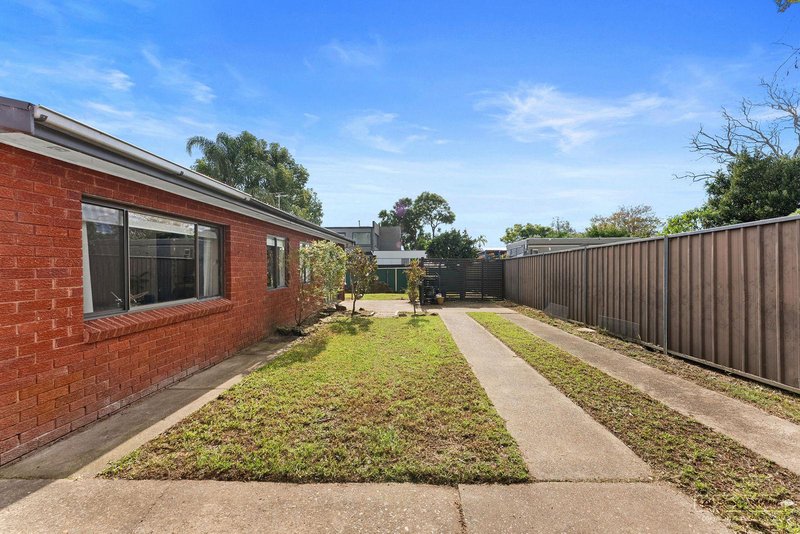 Photo - 182 Marco Avenue, Panania NSW 2213 - Image 4