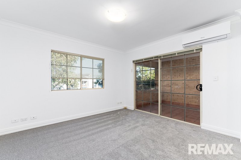 Photo - 18/2 Plaistow Street, Joondalup WA 6027 - Image 11