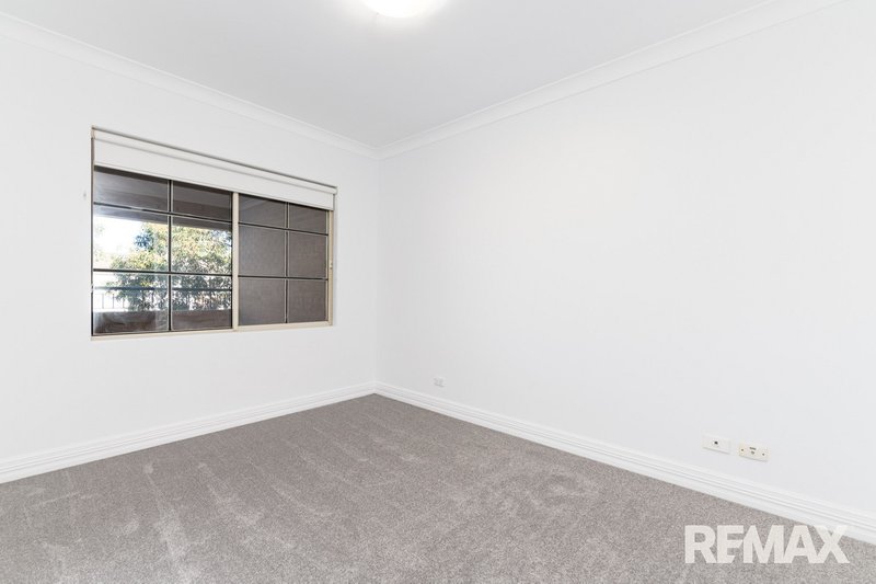Photo - 18/2 Plaistow Street, Joondalup WA 6027 - Image 13