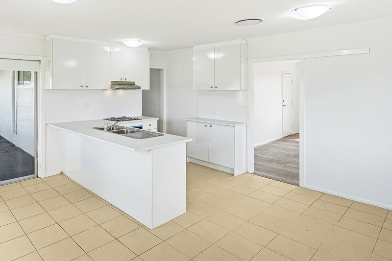 Photo - 182 Samarai Road, Whalan NSW 2770 - Image 3