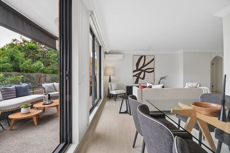 Photo - 18/2 Spruson Street, Neutral Bay NSW 2089 - Image 1