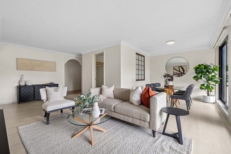 Photo - 18/2 Spruson Street, Neutral Bay NSW 2089 - Image 3