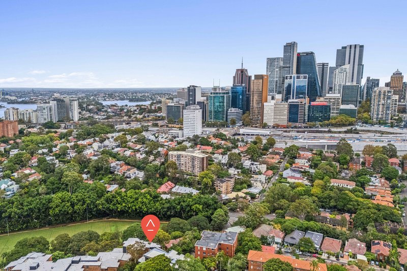 Photo - 18/2 Spruson Street, Neutral Bay NSW 2089 - Image 11