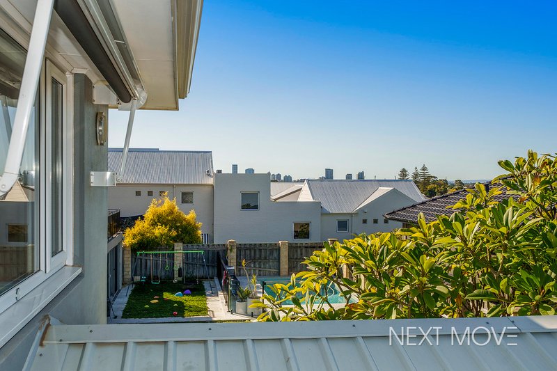 Photo - 1/82 Strickland Street, South Perth WA 6151 - Image 14