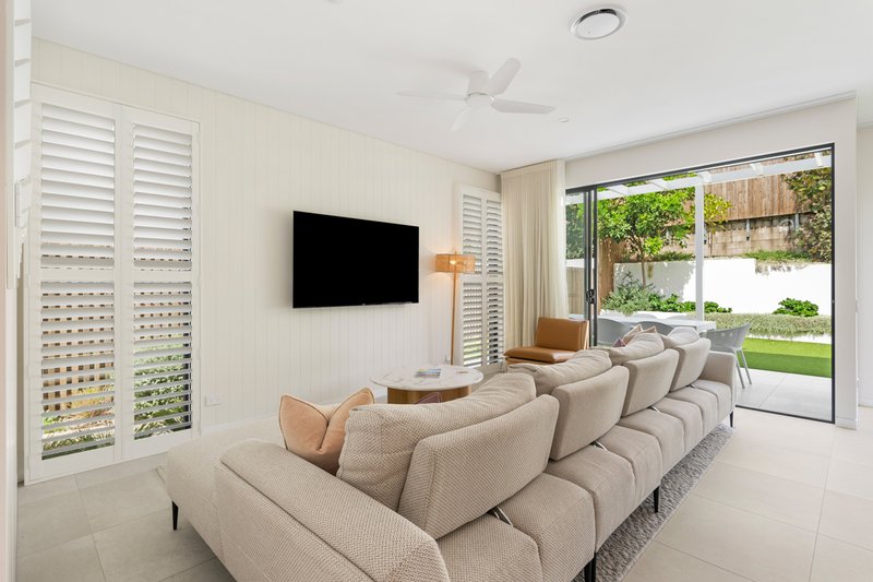 Photo - 18/2 Sunset Lane, Peregian Beach QLD 4573 - Image 7