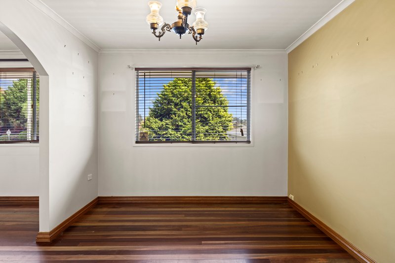 Photo - 182 Tor Street, Rockville QLD 4350 - Image 9