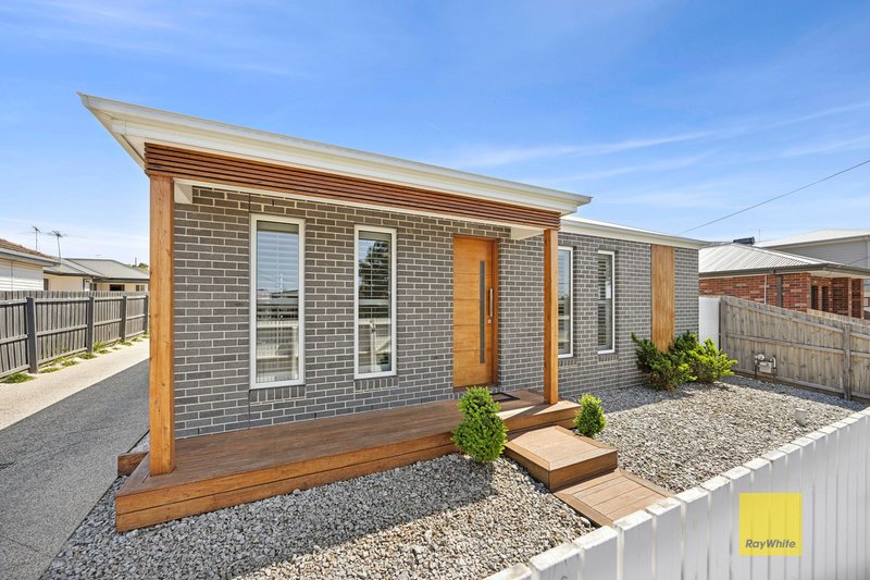 Photo - 1/82 Vines Road, Hamlyn Heights VIC 3215 - Image