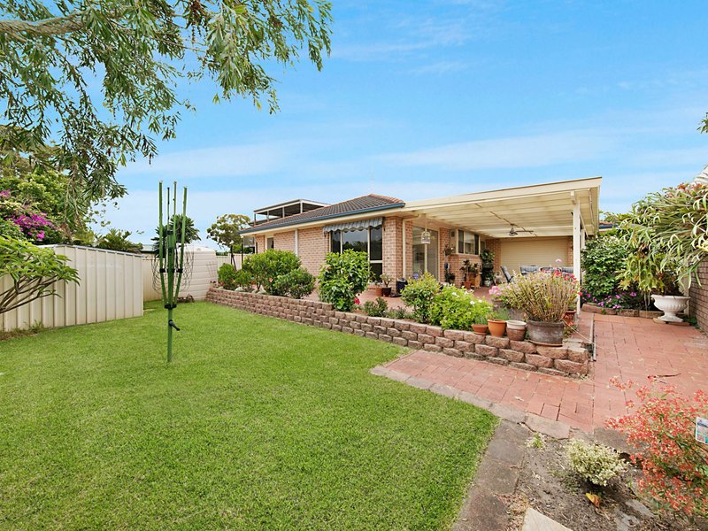 Photo - 182 Winbin Crescent, Gwandalan NSW 2259 - Image 7