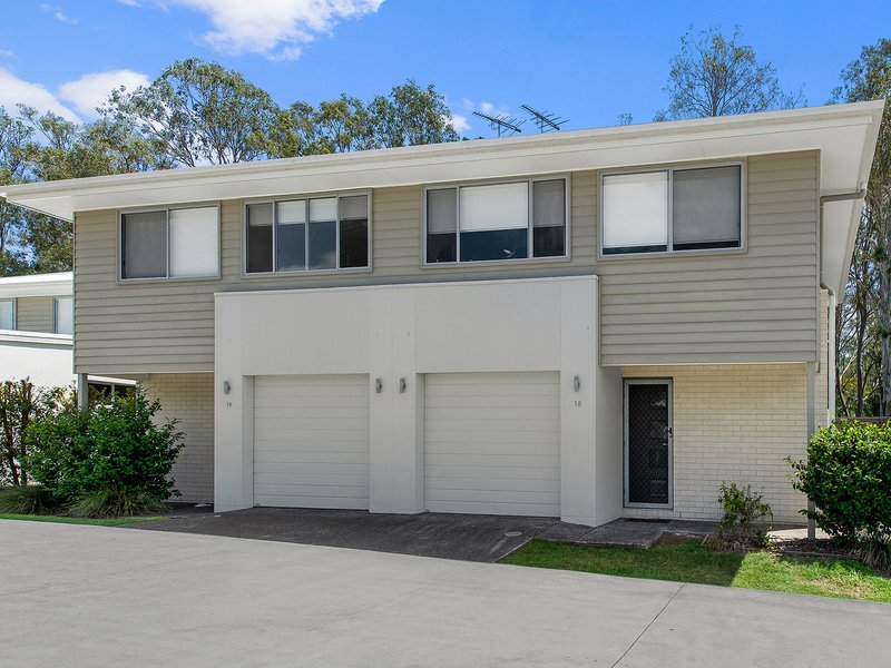 18/20 Eminence Lane, Bridgeman Downs QLD 4035