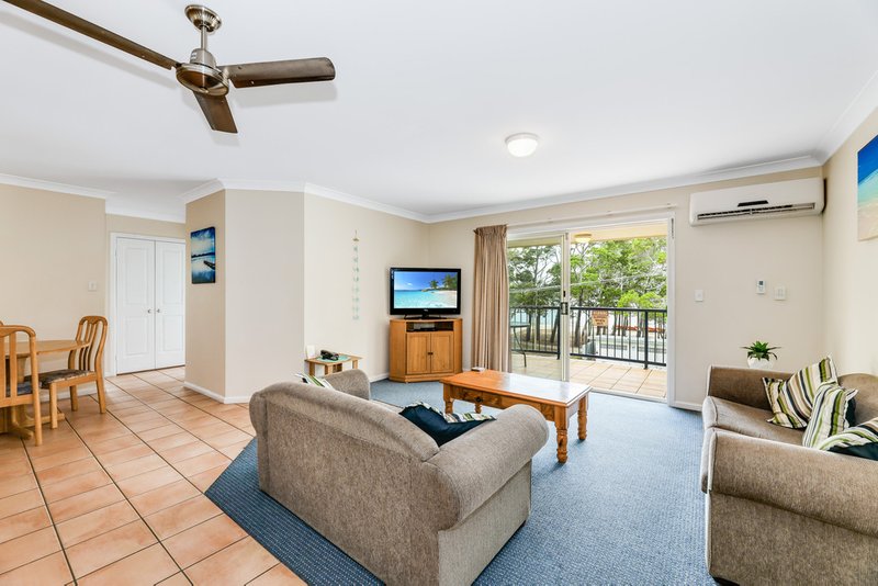 18/21-27 Sylvan Beach Esplanade, Bellara QLD 4507