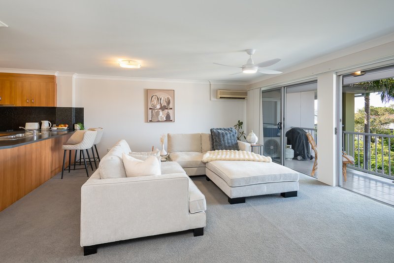 18/22 Oleander Avenue, Biggera Waters QLD 4216