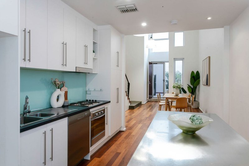 Photo - 18/237 Wakefield Street, Adelaide SA 5000 - Image 6