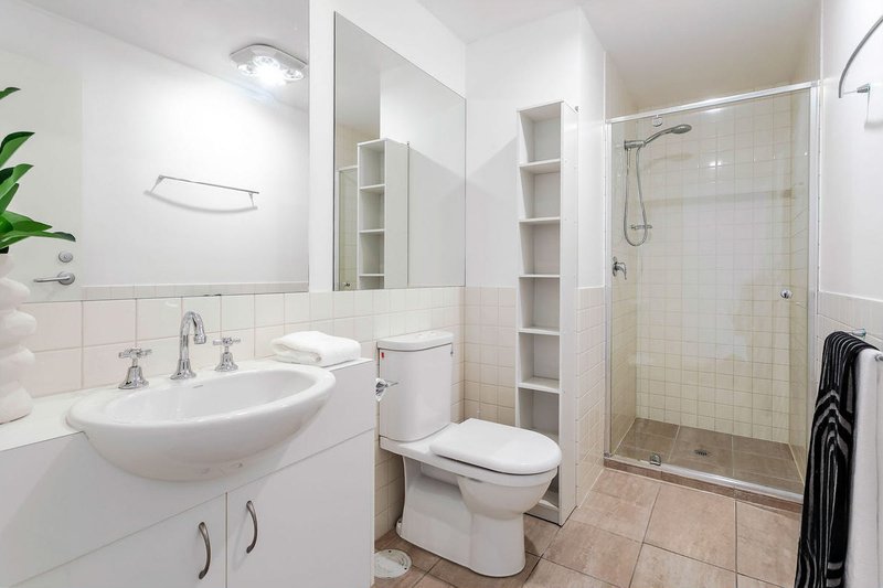 Photo - 18/237 Wakefield Street, Adelaide SA 5000 - Image 9