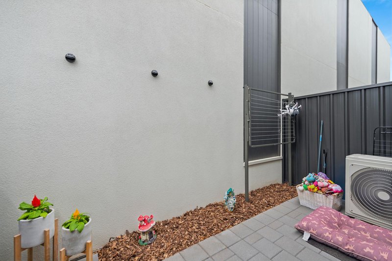 Photo - 18/24 Arnold Close, Findon SA 5023 - Image 12