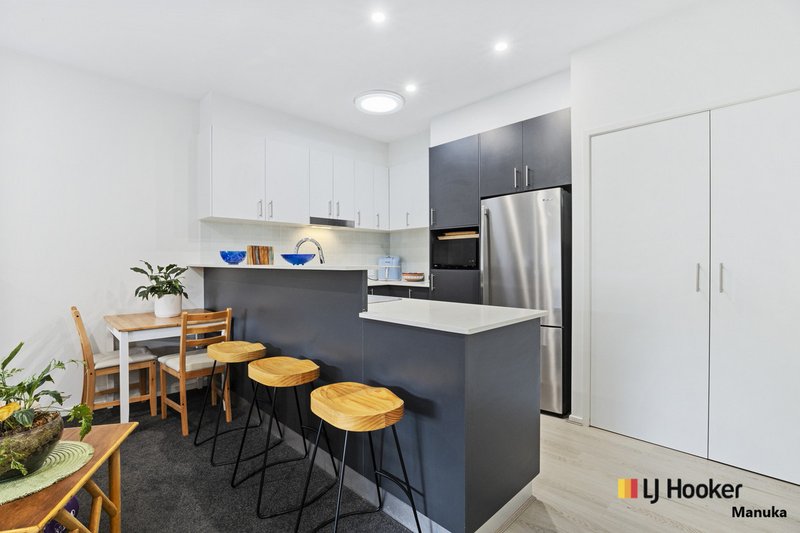 Photo - 18/25 Jerrabomberra Avenue, Narrabundah ACT 2604 - Image 6