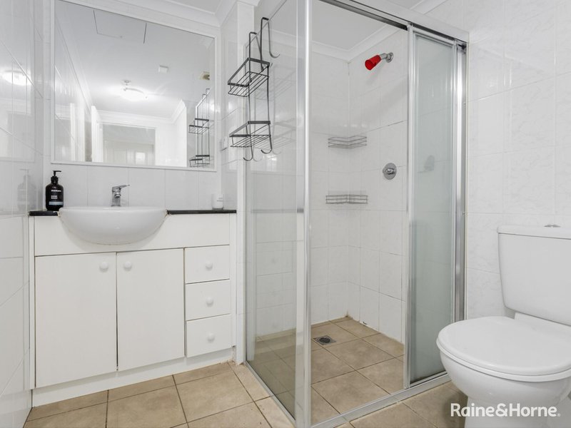 Photo - 18/26-30 Hassall Street, Parramatta NSW 2150 - Image 8