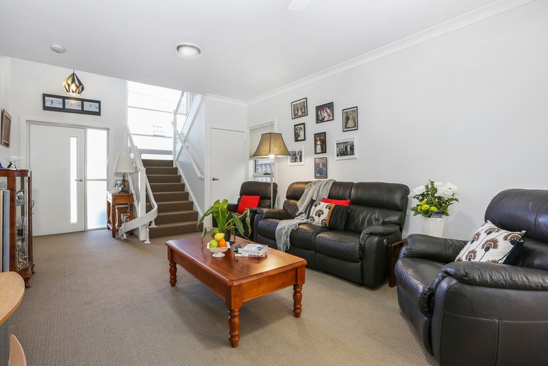 18/26 Avondale Road, Avondale NSW 2530