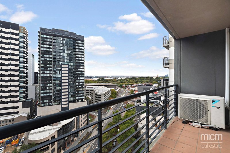 Photo - 182/88 Southbank Boulevard, Southbank VIC 3006 - Image 4