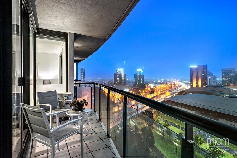 Photo - 182/99 Whiteman Street, Southbank VIC 3006 - Image 4