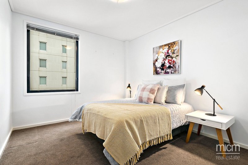 Photo - 182/99 Whiteman Street, Southbank VIC 3006 - Image 6