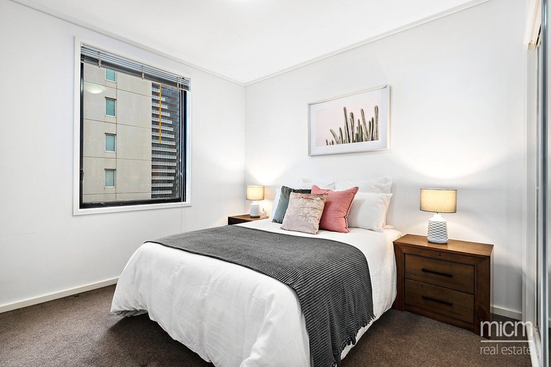 Photo - 182/99 Whiteman Street, Southbank VIC 3006 - Image 7