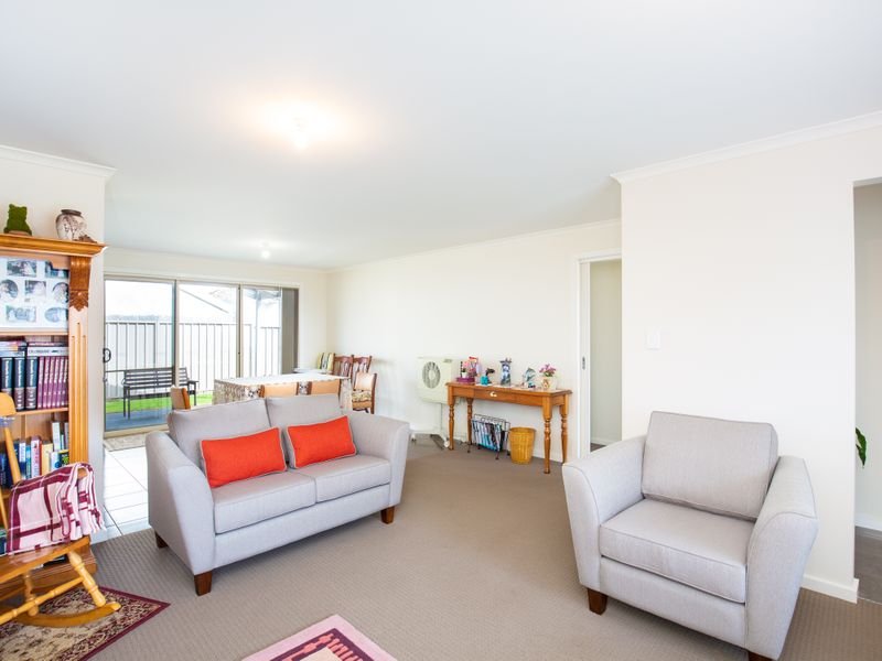 Photo - 18/2A Coolabah Street, Mount Gambier SA 5290 - Image 5