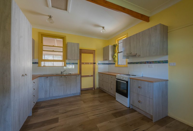 Photo - 183 Bathurst Street, Condobolin NSW 2877 - Image 6