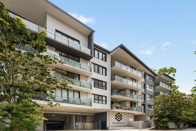 Photo - 18/3 Bennett Street, Toowong QLD 4066 - Image 1