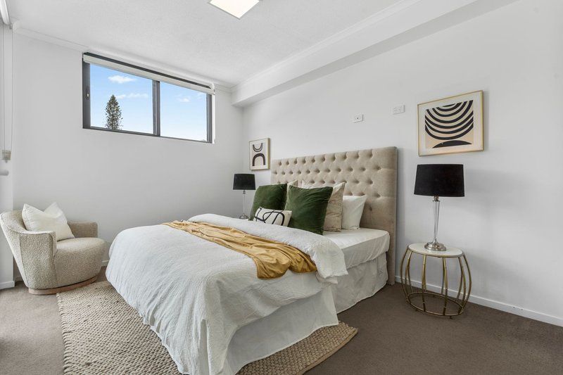 Photo - 18/3 Bennett Street, Toowong QLD 4066 - Image 8