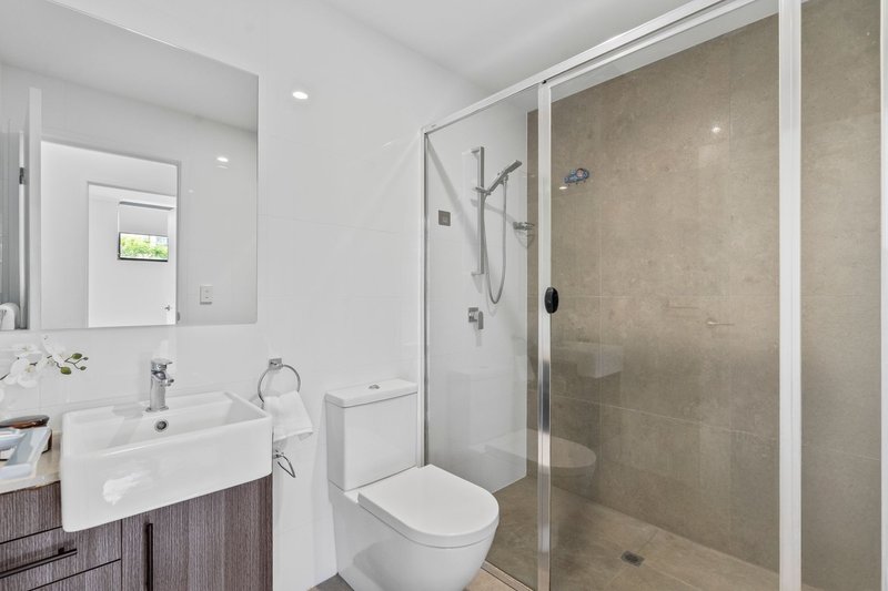 Photo - 18/3 Bennett Street, Toowong QLD 4066 - Image 11