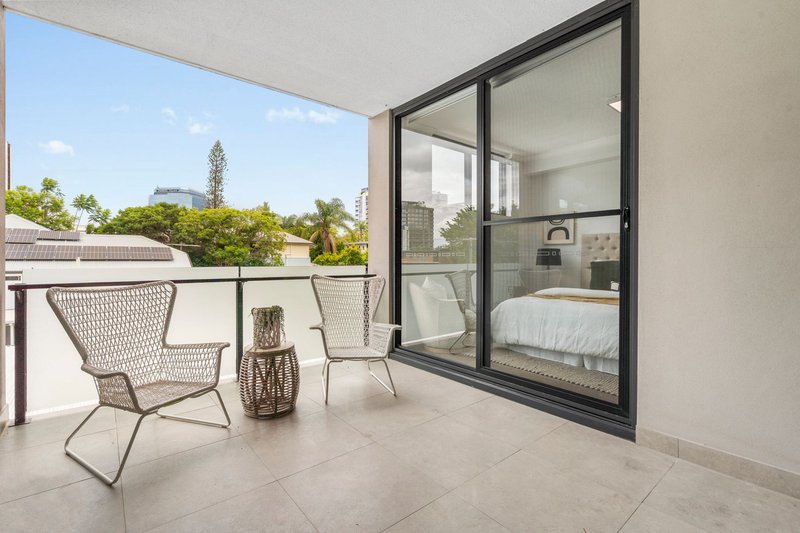 Photo - 18/3 Bennett Street, Toowong QLD 4066 - Image 17