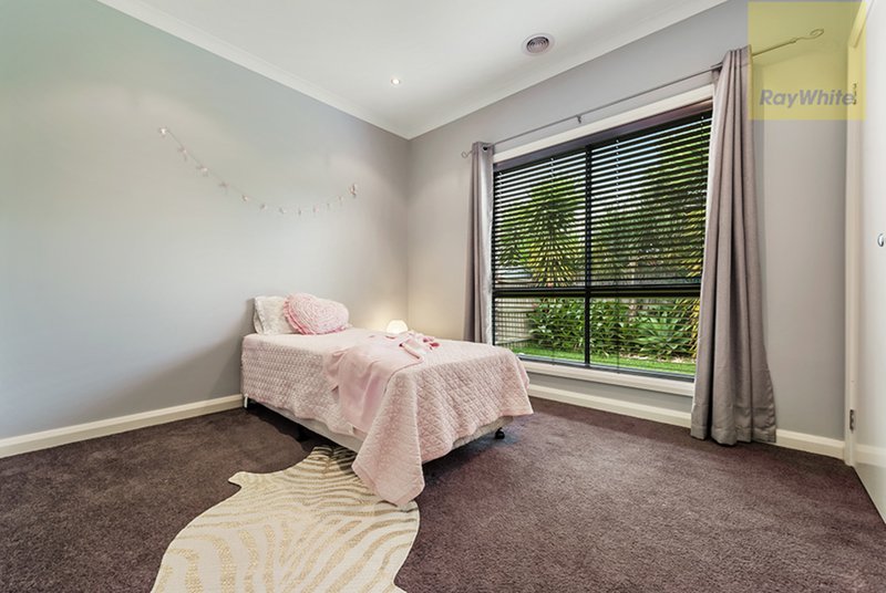 Photo - 183 Central Park Avenue, Craigieburn VIC 3064 - Image 15