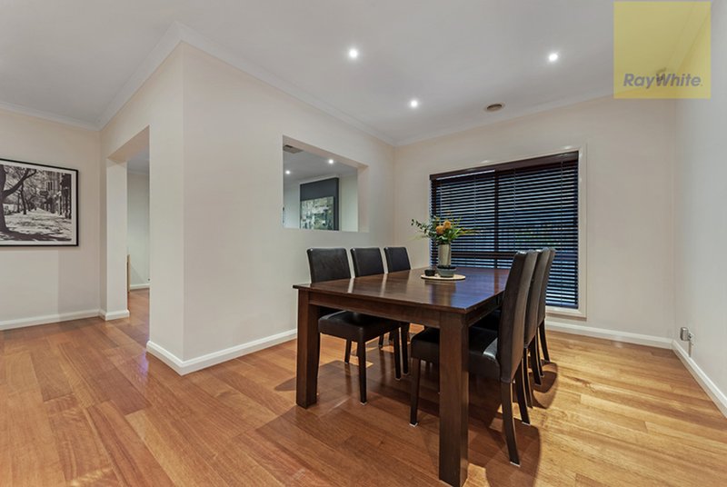 Photo - 183 Central Park Avenue, Craigieburn VIC 3064 - Image 4