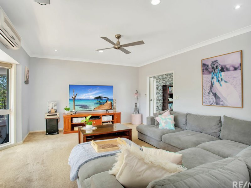 Photo - 183 Dugandan Street, Nerang QLD 4211 - Image 2