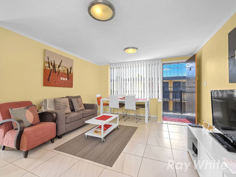 Photo - 18/3 Heath Street, East Brisbane QLD 4169 - Image 4