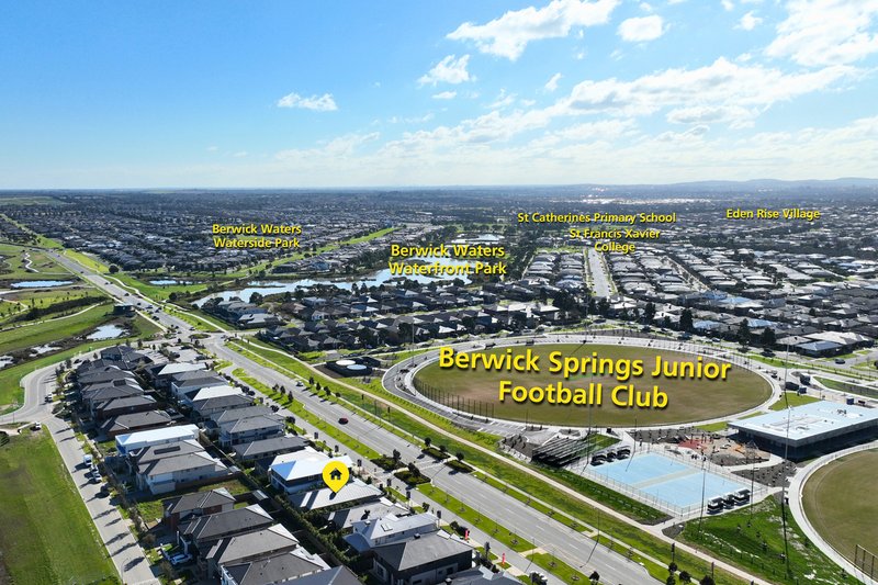 Photo - 183 Honour Avenue, Clyde North VIC 3978 - Image 22
