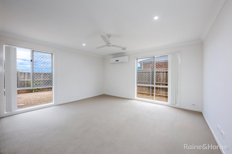 Photo - 183 James Melrose Drive, Brookfield VIC 3338 - Image 13