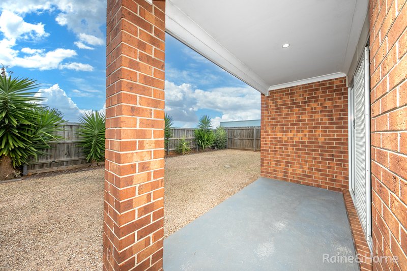 Photo - 183 James Melrose Drive, Brookfield VIC 3338 - Image 14