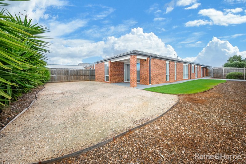 Photo - 183 James Melrose Drive, Brookfield VIC 3338 - Image 15