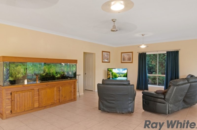 Photo - 183 Macdonald Drive, Narangba QLD 4504 - Image 6