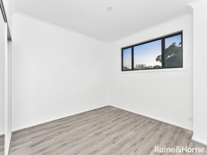 Photo - 183 Riverside Drive, Airds NSW 2560 - Image 8