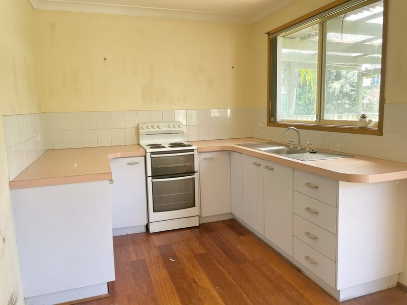 Photo - 183 Scenic Drive, Budgewoi NSW 2262 - Image 4