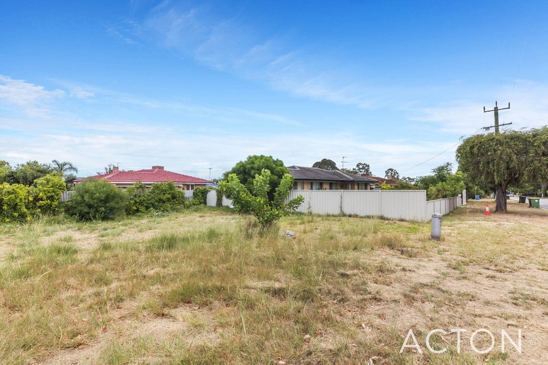 Photo - 183 Schruth Street, Armadale WA 6112 - Image 3